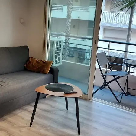 Appartement T2 Hyper Centre De Juan Les Pins *